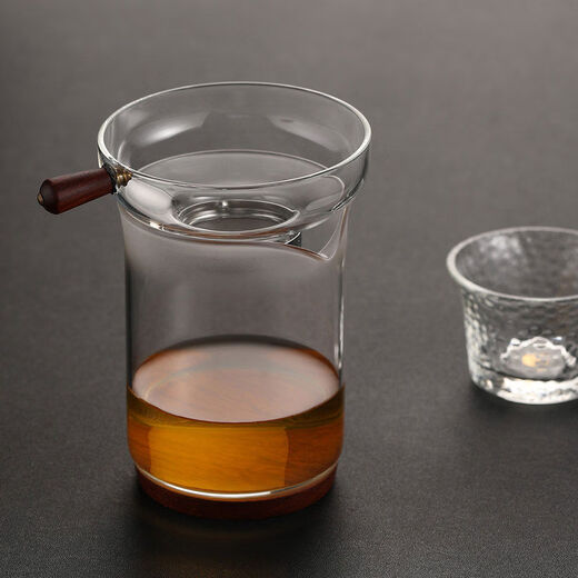Xinyu handmade glass filter tea leakage tea filter creative tea filter funnel tea set accessories tea filter wooden handle filter