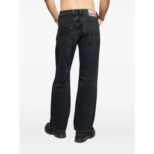 DIESEL men's jeans are comfortable and durable, dark straight, daily commuting men's wear, trendy and simple, black, one size fits all | 33