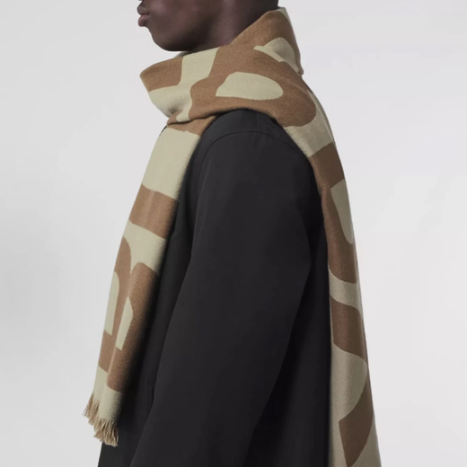 BURBERRY Burberry scarf with large logo, wool jacquard shawl, tassel warm scarf for men and women, brown 80571481