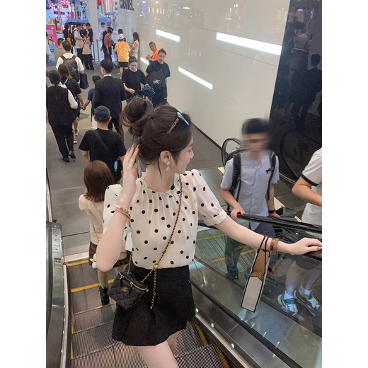 Fish Rabbit's Rabbit French Puff Sleeve Polka Dot Short Sleeve Shirt Women's Summer New Design Niche Top Polka Dot White M