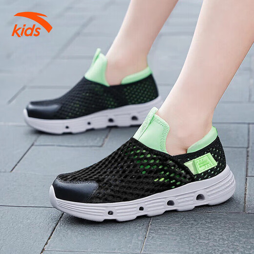 ANTA children's sandals, one-on-one, for boys and older children, new summer mesh, breathable, youth sports non-slip river shoes, black/bright green 33 (foot length 205mm)