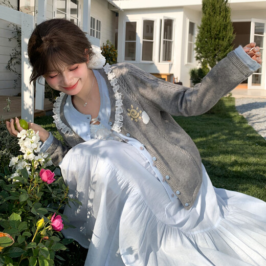 Mori tribe sweet and cute lamb embroidery fake two-piece knitted cardigan for women new versatile loose sweater spring knitted cardigan single piece S model size