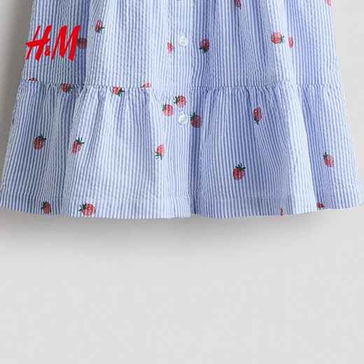 H&M2026 Spring New Children's Clothing Children's Girls Layered Seersucker Dress 1318697 Light Blue/Strawberry 110 110/56(3-4Y)