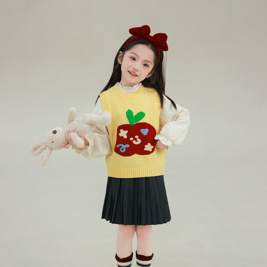 UTOUTO Big Ear Elephant Girls Fungus Lace Solid Color Shirt 2026 Spring New Style Baoer Casual Versatile Long Sleeve Top Oatmeal Apricot Spot 130