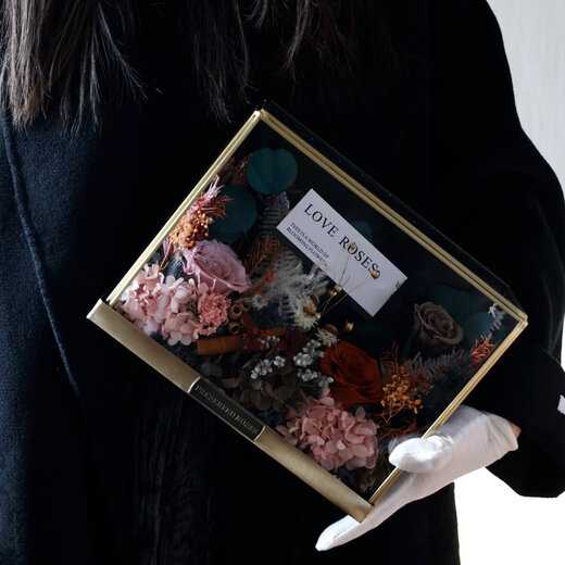 Plain flowers, immortal flowers, roses, advanced micro-landscape dried bouquets, glass cover gift boxes, birthdays and Valentine’s Day for teachers, best friends, girlfriends, The Wizard of Oz