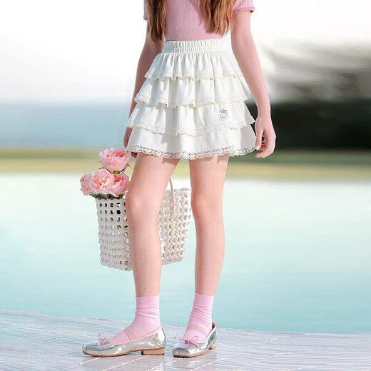 Hello Kitty girls summer short skirt 2026 new anti-exposure sweet cake skirt medium and large children's clothing fashionable summer skirt