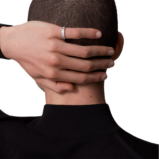 Cartier men's and women's rings LOVE series white gold star-studded diamond narrow wedding ring 2024 new ring white gold 44