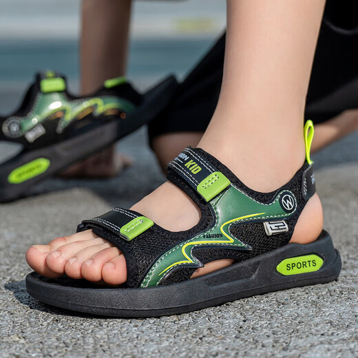 Boys' Sandals 2025 Summer New Open-toe Beach Shoes for Middle and Large Children, Soft Sole Non-Slip Children's Sports Sandals HBL809/Black Green Size 37 Standard Size