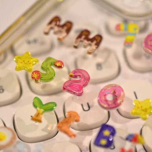 
Shantou Lincun Korean stickers English alphanumeric hand account mobile phone case three-dimensional children's cute decorative stickers two blue letters