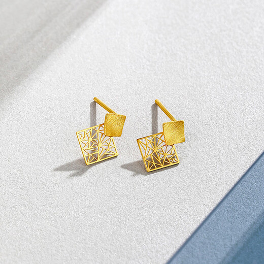 Saturday Fu 5G craft pure gold earrings for women, Pianpian is you A099566 pair, about 1.21g, birthday gift