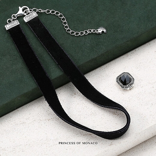 MGS physical same style Mangu silver snowflake choker women's necklace fashionable silver leather rope pendant necklace black agate pendant necklace