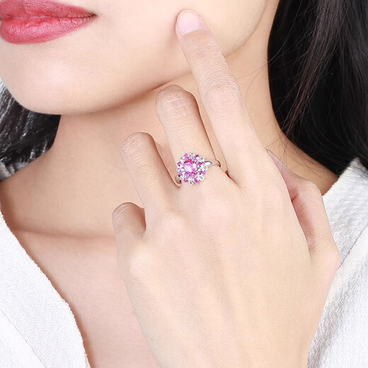 Louis Garni 2.2 carat unfired padparadscha sapphire ring for women 18K gold set with white sapphire fashionable light luxury customization