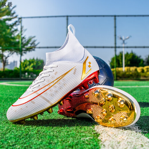 YUJIANG Dark Evil Cristiano Ronaldo Assassin 14 Football Shoes for Boys and Girls Training High Top Competition Adults 5 W8376 White/Gold Bottom Long Nails Electroplated Gold Bottom 40