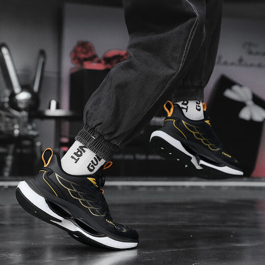 2025 new sports shoes for men, autumn and winter shoes, rotating button running shoes, ultra-light shock-absorbing breathable shoes for men 9887-black gold leather style 42