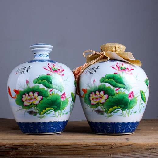 Xindeheng Jingdezhen Ceramic Wine Bottle Jar 5 Jin Jin equals 0.5 kg 10 Jin Jin equals 0.5 kg Wine jar wine jar liquor container sealed jar wine pot wine set blue and white flat lid bottle 1 Jin Jin equals 0.5 kg filled with lotus year and more than enough