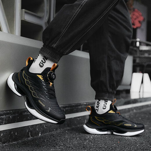 2025 new sports shoes for men, autumn and winter shoes, rotating button running shoes, ultra-light shock-absorbing breathable shoes for men 9887-black gold leather style 42