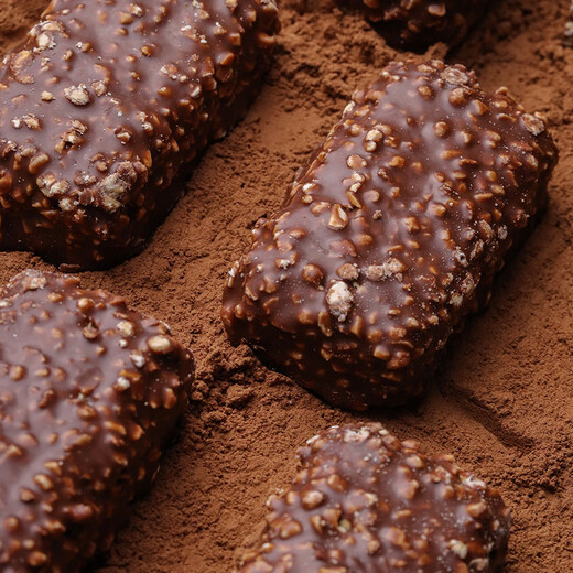 Akonte Russian imported chocolate brushed biscuits Ote caramel sandwich toughness wafer candy snacks 260g