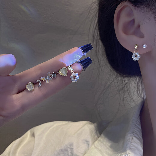 Six-piece set of bow imitation pearl earrings for women, small and exquisite cat's eye stone love earrings set for birthday gift, silver, six team outfit