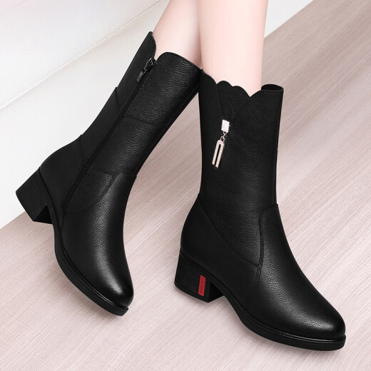 Guchi Tianluns oberste Schicht Cowide Mid-Tube-Stiefel für Frauen im Winter Neue dicke Absatz-Short-Stiefel für Frauen Martin-Stiefel für Frauen plus Samt Frauenstiefel für Frauen schwarz plus Samt 9716 40