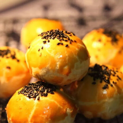 Yideli Snow Mei Niang Egg Yolk Pastry Bread Whole Box Breakfast Healthy Internet Celebrity Snacks Snacks Snacks Red Bean Egg Yolk Pastry 20 Packs 400g