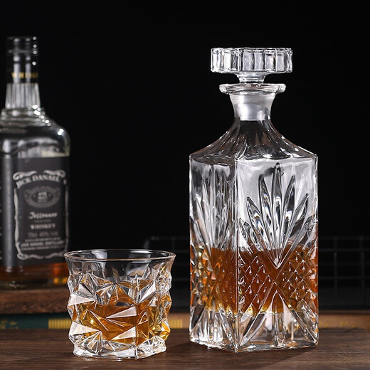 Yite Blue Crystal Glass Wine Bottle Thickened Lead-Free Red Wine Bottle Ornament Decanter Whiskey Bottle Empty Bottle Storage Bottle Wine Set No. 17 Bottle 850ml