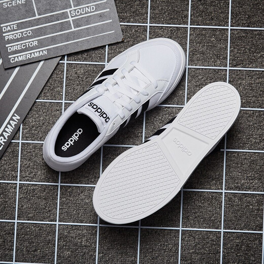 ADIDAS SAPOS MENOS AL Menores para hombres para hombres para zapatos deportivos cómodos y cómodos de tres chapas en el campus de Summer Campus