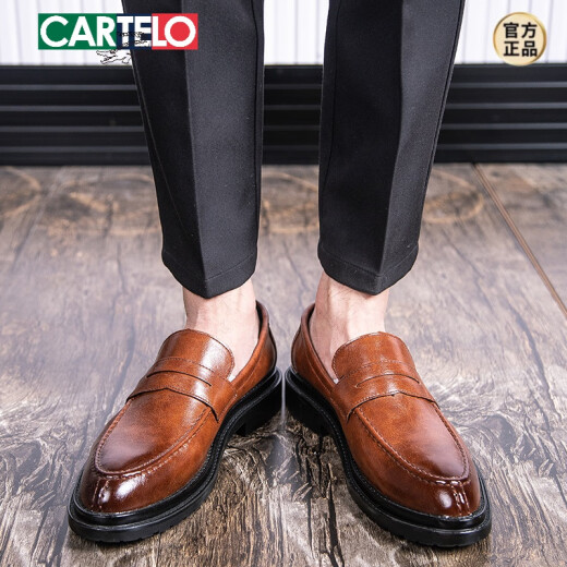 卡帝乐鳄鱼（CARTELO）皮鞋男款秋季休闲商务正装内增高一脚蹬豆豆鞋英伦风结婚乐福鞋男 黑色 9715 38