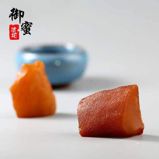 Royal Honey Raw Mineral Amber Beeswax Raw Stone Pendant Bracelet Ring Safety Buckle Square Brand Round Beads Bare Stone Handmade Handpieces One piece of raw stone is about 2.3 grams (shipped randomly)