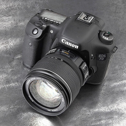 Canon EFS half-frame standard zoom lens 70D 80D 90D 77D 7D2 800D 850D 700D EF-S 18-200 IS official standard configuration for traveling the world with one lens (international version)