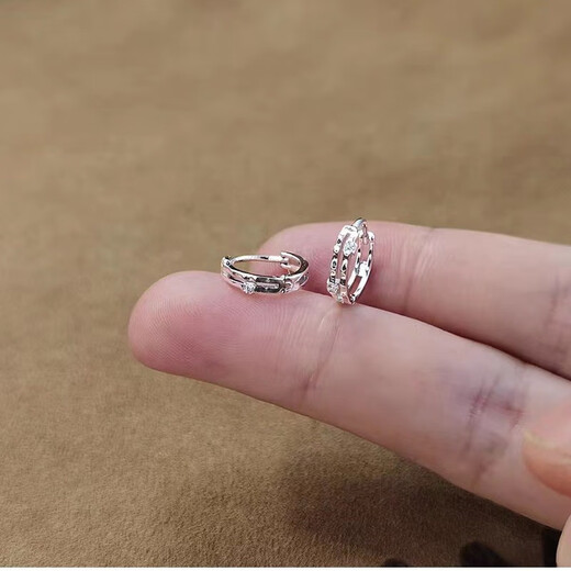 Japanese and Korean simple ear bone nails for women to keep their ears pierced and sleep without removing them 2024 new trendy small ear buckles earrings ear jewelry earrings silver-medium size