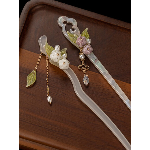 Qinhenghui guaranteed price hosta, simple and fresh white lily of the valley, forest-style hair extensions, cheongsam, Hanfu hair accessories, women's daily new white lily of the valley hosta