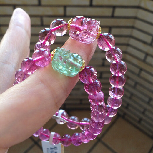 Yulong Yuanmine Red Turmalinarmband Super transparentes Glas sauberer Körper 18 Blumen hinteren Pixiu Retro -Palaststil 9712 (Perlenlineer 0 Gramm 9712 (Perlengröße 8,5 mm)