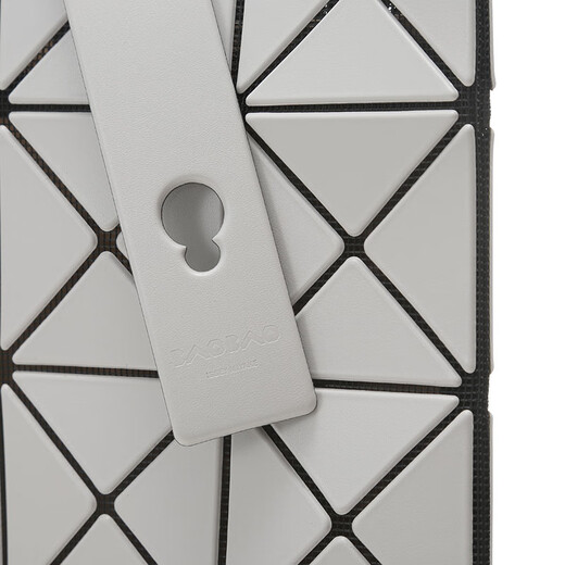 Issey Miyake Nuevo producto para mujeres Matte de seis cuadrículas bolsos de compras bolsos para el hombro Bag BB38 AG683 11 Diamante de empalme geométrico de gris claro