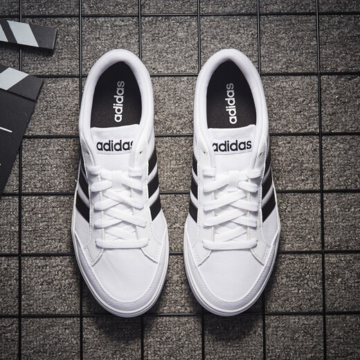 ADIDAS SAPOS MENOS AL Menores para hombres para hombres para zapatos deportivos cómodos y cómodos de tres chapas en el campus de Summer Campus