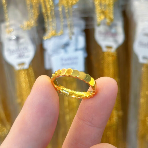 Fat Donglai's same style honeycomb ring plated with 18k gold, flashing golden love dragon scale ring, love steps cnc love dragon scale ring No. 8