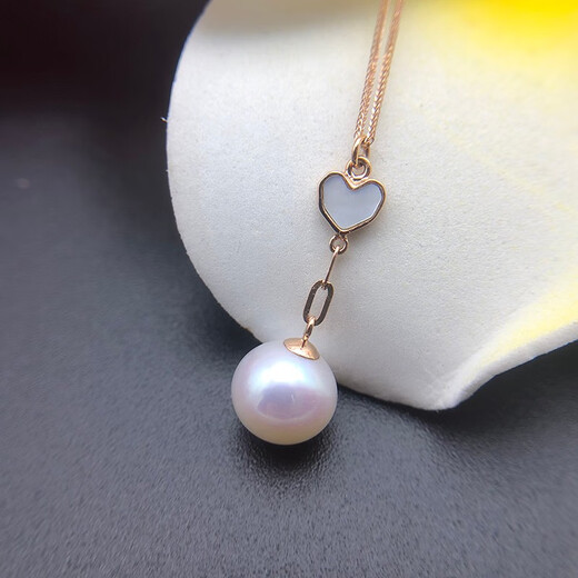 Ya Ning 18k gold pearl set necklace Love freshwater pearl pendant with Chopard rose gold necklace for women Korean style heart-shaped gold gift for girlfriend’s birthday Qicang direct delivery (with identification certificate one item per item) 8-8.5mm freshwater pearls