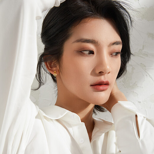 Saturday Fu 5G craft pure gold earrings for women, Pianpian is you A099566 pair, about 1.21g, birthday gift