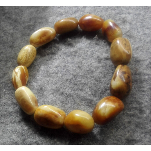 Qianjun beeswax bracelet 14.25g 11MM or so flower wax Russian material picture color