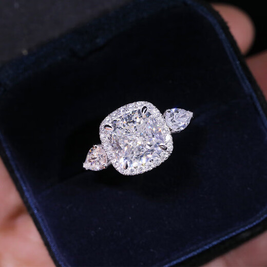 Bucklele luxury princess simulation diamond ring female live broadcast imitation moissanite ring fashion pillow-shaped zircon open ring J888 square diamond opening adjustable