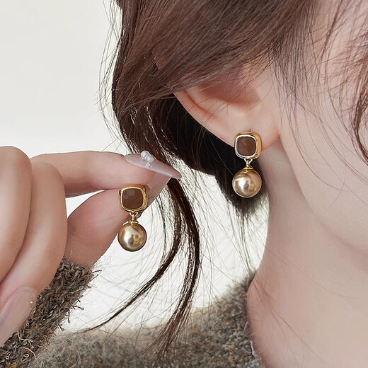 LANSILL Maillard imitation pearl earrings for women 2025 new light luxury high-end earrings temperament autumn and winter niche ear jewelry E3797 Maillard imitation pearl earrings