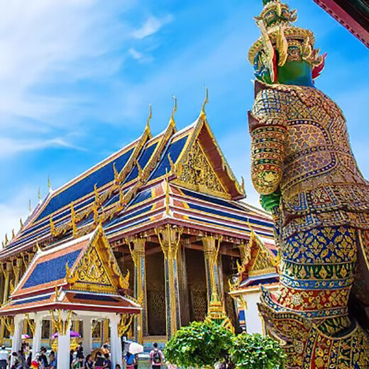 Thailand Bangkok + Pattaya 6-day group tour (single room sharing + Damnoen Saduak Floating Market + Maeklong Railway Market + Grand Palace + Muay Thai show + live ammunition shooting)