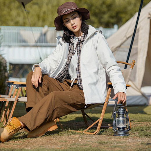西域骆驼（VANCAMEL）加绒风衣外套男女韩版防风保暖单层软壳冲锋衣工装风夹克文艺上衣 9930S-2银杏白-女【迷彩】 3XL