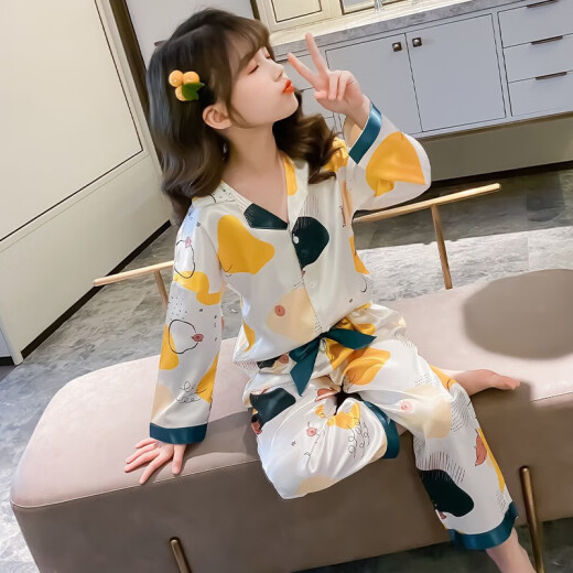 Zhouxi (ZHOUXI) girls' pajamas 2023 autumn cardigan long-sleeved trousers ice silk home clothes pajamas for middle and large children and students air-conditioned clothes 2044 white background piggy size 140 recommended height 130CM