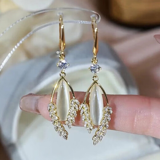 Idel 2025 new niche design temperament wheat earrings earrings high-end light luxury atmospheric earrings rhinestone wheat earrings E2738