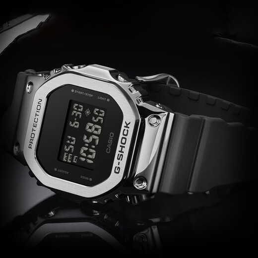 CASIO G-SHOCK classic small square waterproof and shockproof LED lighting sports men's watch GM-5600-1DR