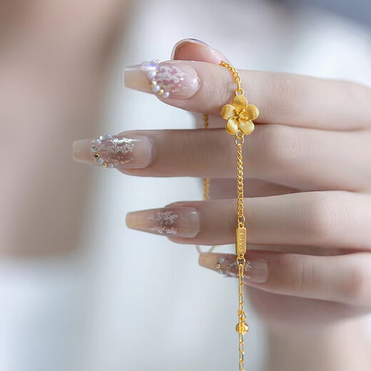 Feiyu's new 18k gold small peach blossom love bracelet for women 999 gold twin flower bracelet 3d hard gold versatile plain gold gift twin flower bracelet