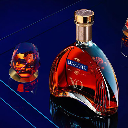 马爹利 （Martell） XO 干邑白兰地 洋酒  法国进口 送礼佳选 XO 700mL 1瓶 +礼袋冰酒石