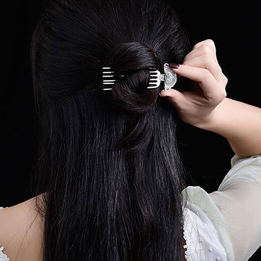 Jiangnan first saw Hanfu straight version hair comb silver-plated retro comb ethnic style ancient costume cheongsam hair accessories for women to give to their wives and girlfriends as holiday gifts