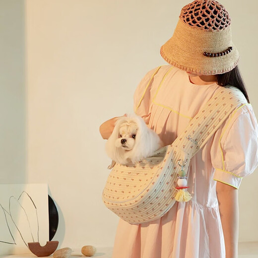 Cat bag, portable pet cat and dog backpack, crossbody bag for cats, small dog canvas bag, shoulder cat bag, floral small size recommended for cats within 5 Jin Jin equals 0.5 kg