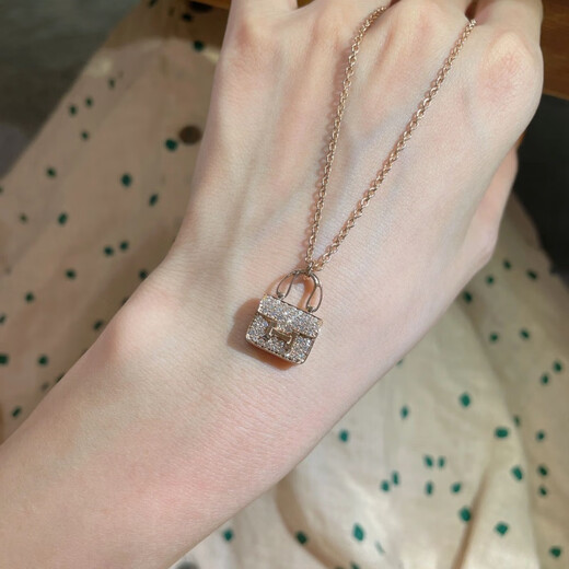 Nilan Fat Donglai same style 18K rose gold H letter necklace H Kangkang bag women's light luxury niche design new H bag rose gold